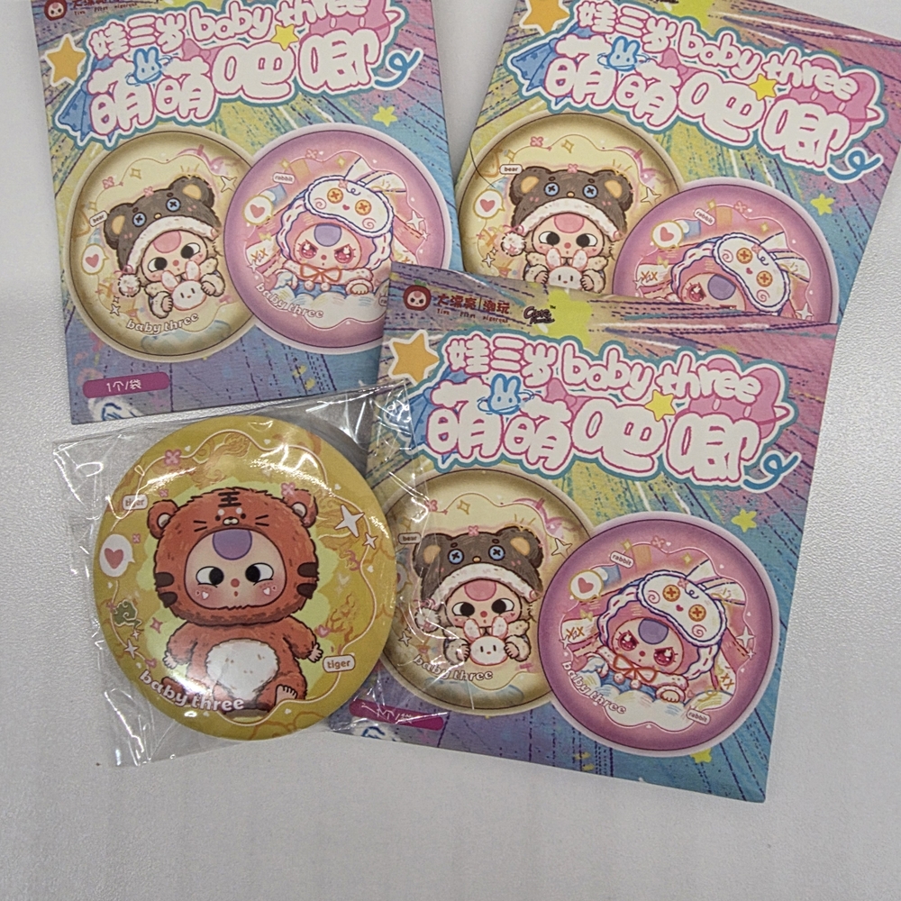 Baby Three Set Of 4 Buttons